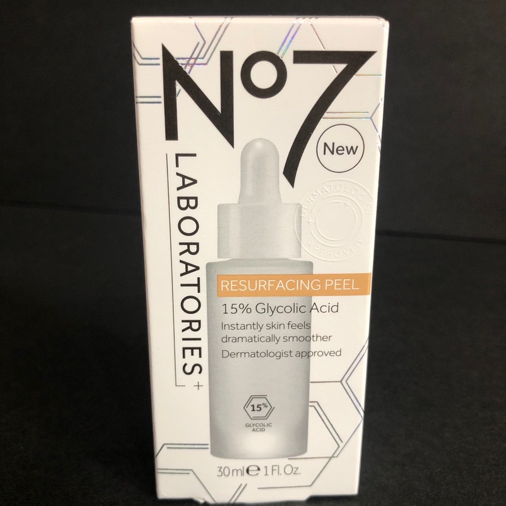 No7 Laboratories Resurfacing Peel 15% Glycolic Acid - 1 fl oz.